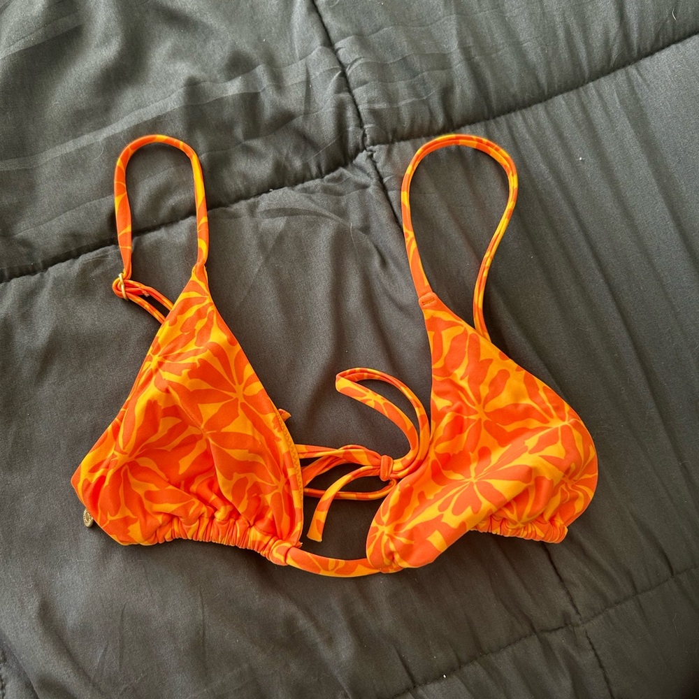 surf shop bikini top